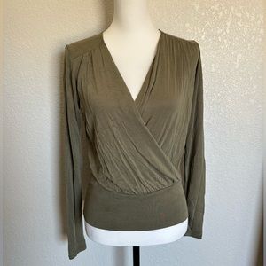 Lucky Brand Olive Green top | Long sleeve | Size XS |